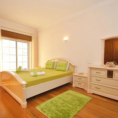 Villa Nespereira By Algarve Vacation Albufeira