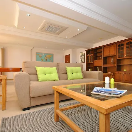 Nespereira By Algarve Vacation 빌라