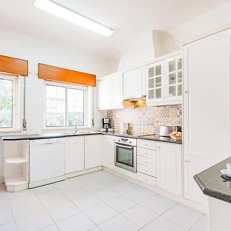 Nespereira - Escapadinha Com Piscina Aquecivel E Bbq - Villa Albufeira